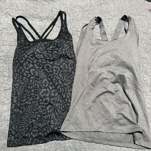 Bundle of 2 Women’s C9 Champion Athletic long Tank Tops Gray Cheetah print